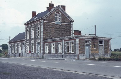 COURRIERE  81-6336.jpg
